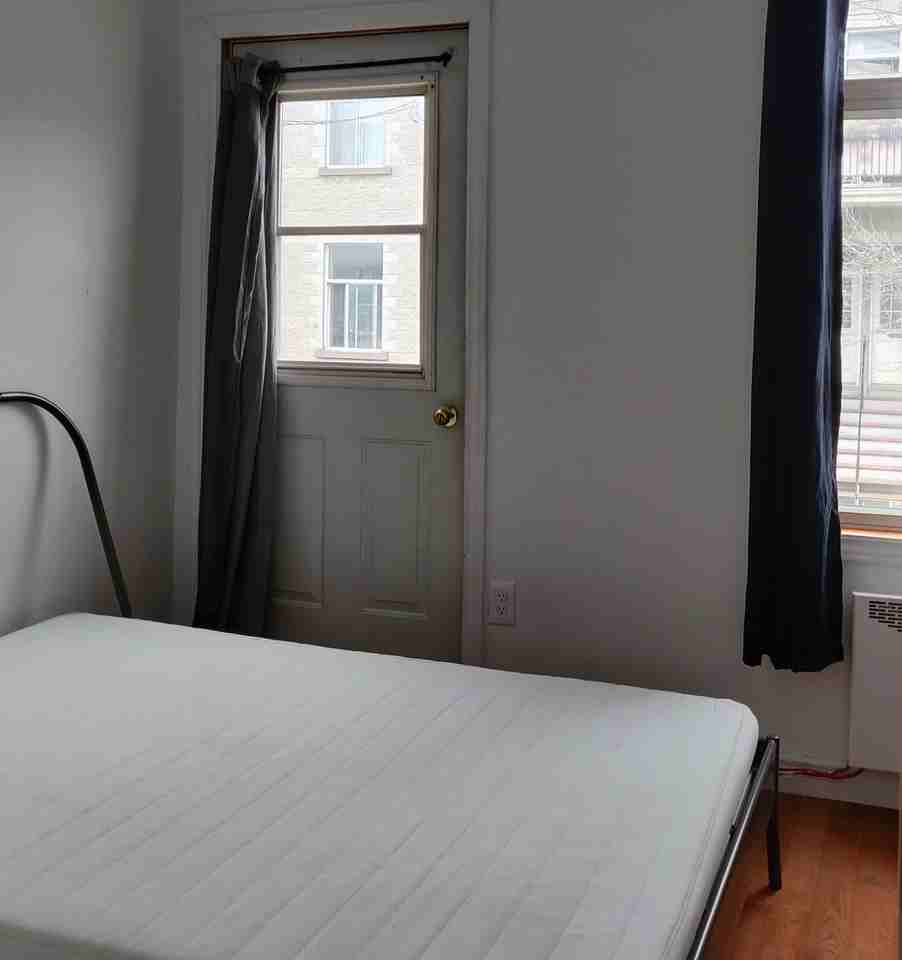 422 Rue Boucher - Photo 3 of 22