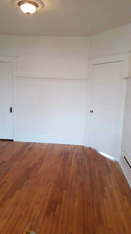 375 2e Avenue - Photo 3 of 10