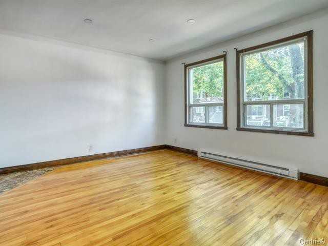 4353 Av Walkley - Photo 2 of 14