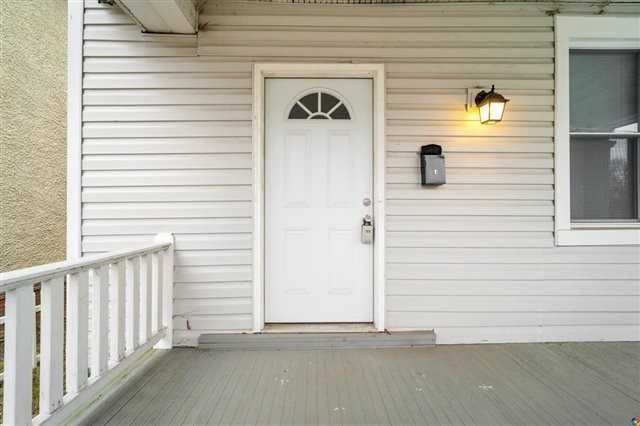 3409 Maryland Ave - Photo 3 of 29