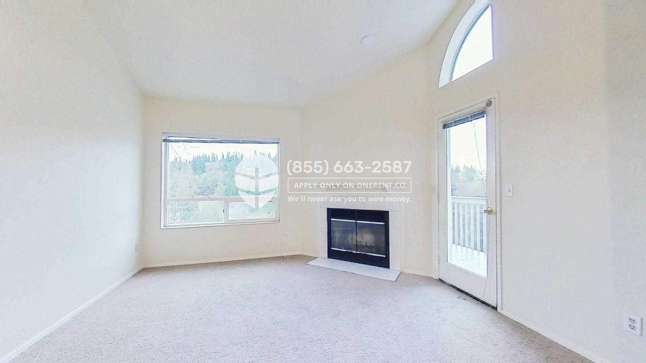 17300 91st Avenue NE B302 - Photo 3 of 13