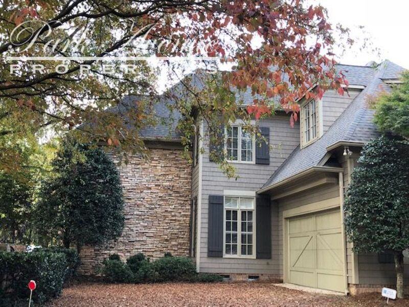 2735 Sharon Rd - Photo 3 of 31