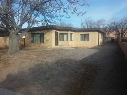 199 Fiesta St - Photo 3 of 26