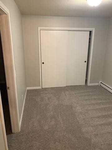 One-Bedroom Apartment-IMMEDIATE MOVE IN - Photo 3 of 5