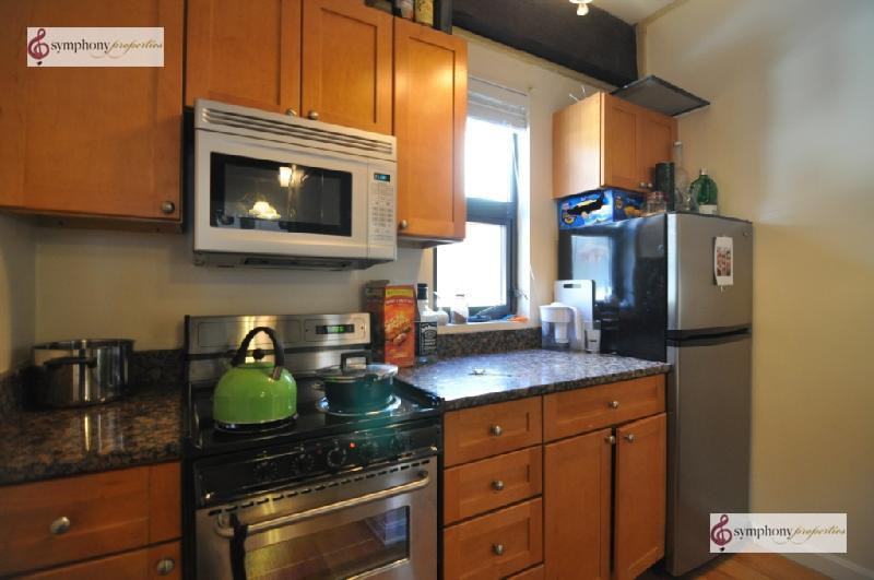 12 Stoneholm St #619