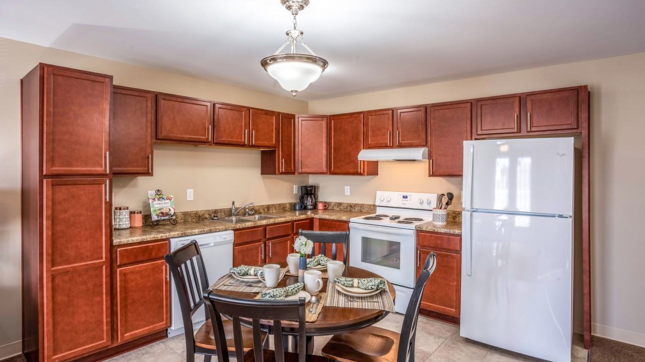 Apartments Near Connect55+ Indianola | 55 Plus Active Adult Retirement Community