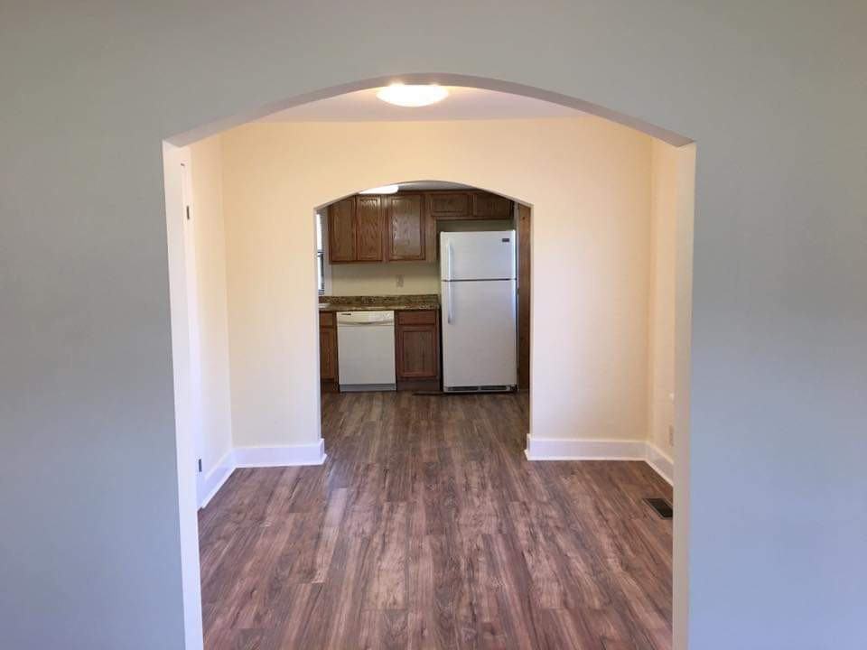 3706 Edison Ave - Photo 2 of 10
