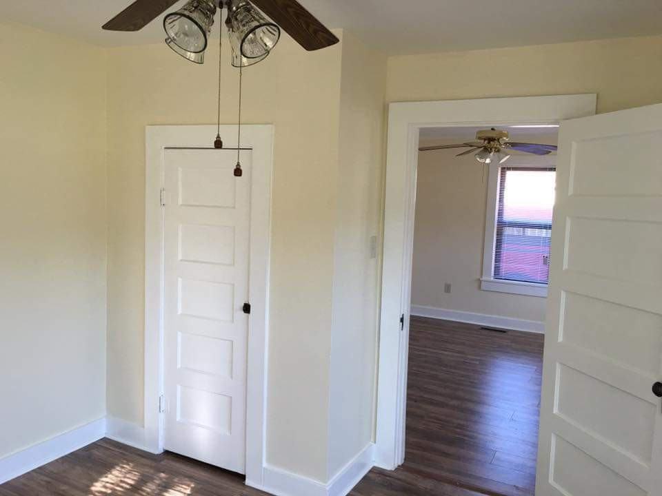 3706 Edison Ave - Photo 3 of 10