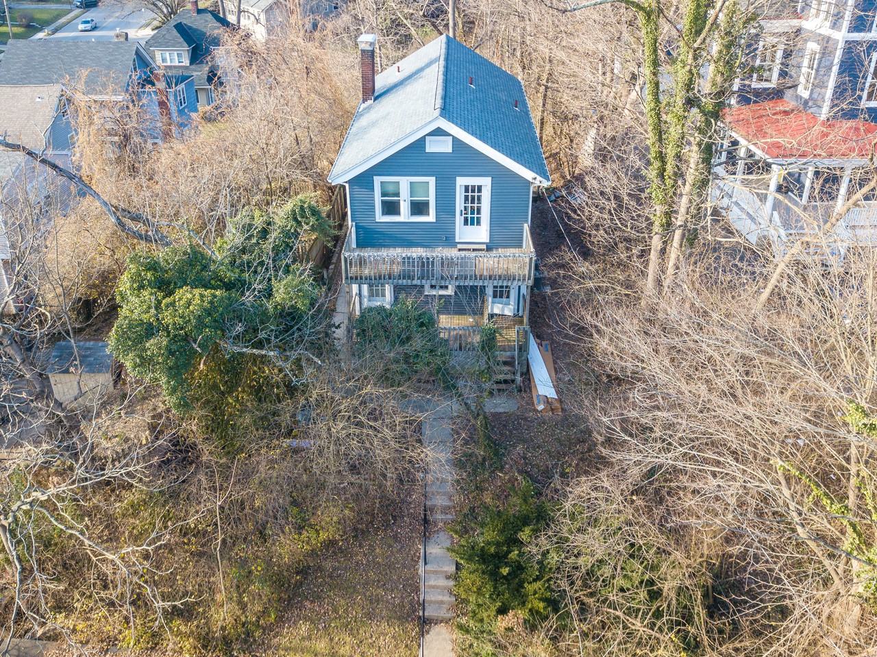 1109 Halpin Ave #TOP - Photo 3 of 21