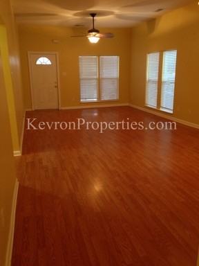 661 Philadelphia St - Photo 3 of 9