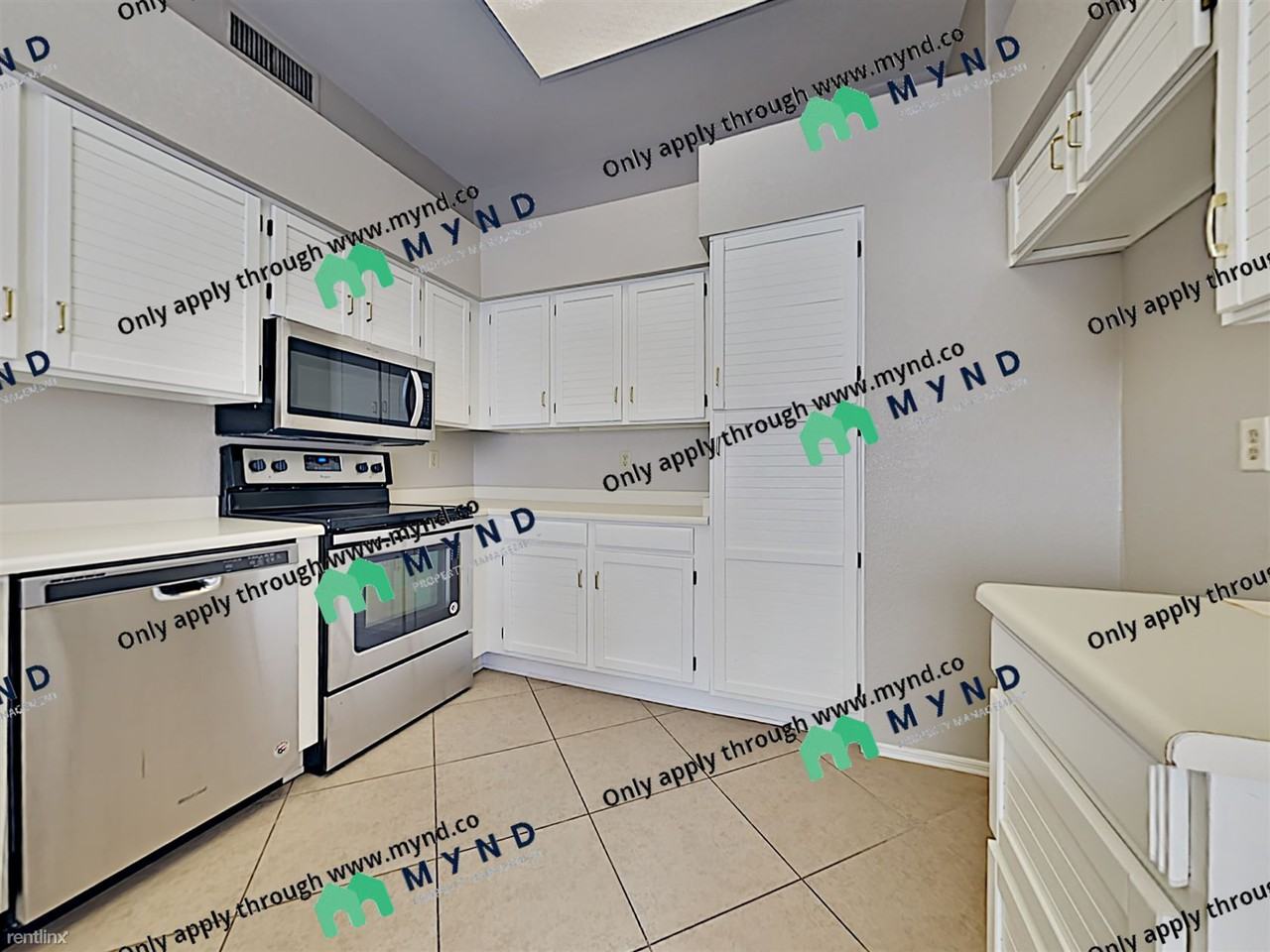 521 W Carmen St - Photo 3 of 17