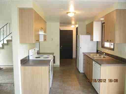 14118 NE 13th St - Photo 2 of 13