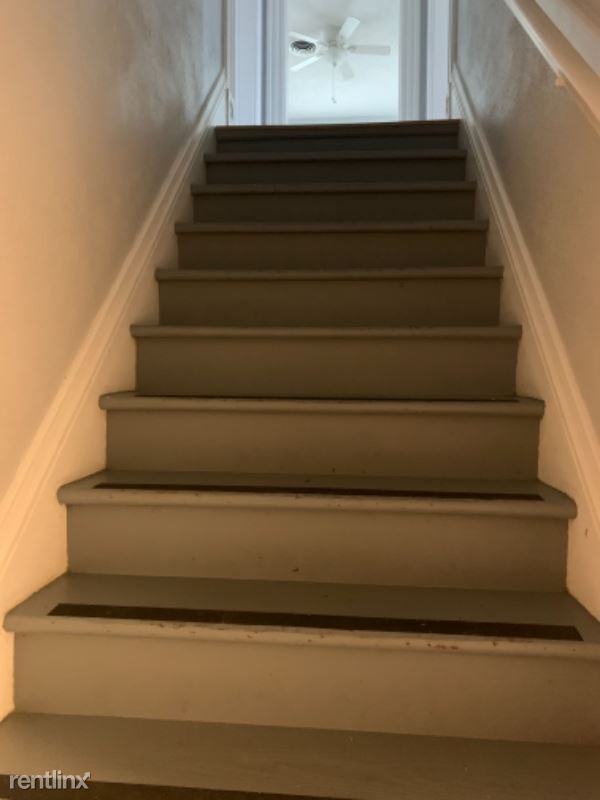 514 1/2 Eben Ave - Photo 2 of 6