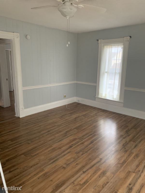 514 1/2 Eben Ave - Photo 3 of 6