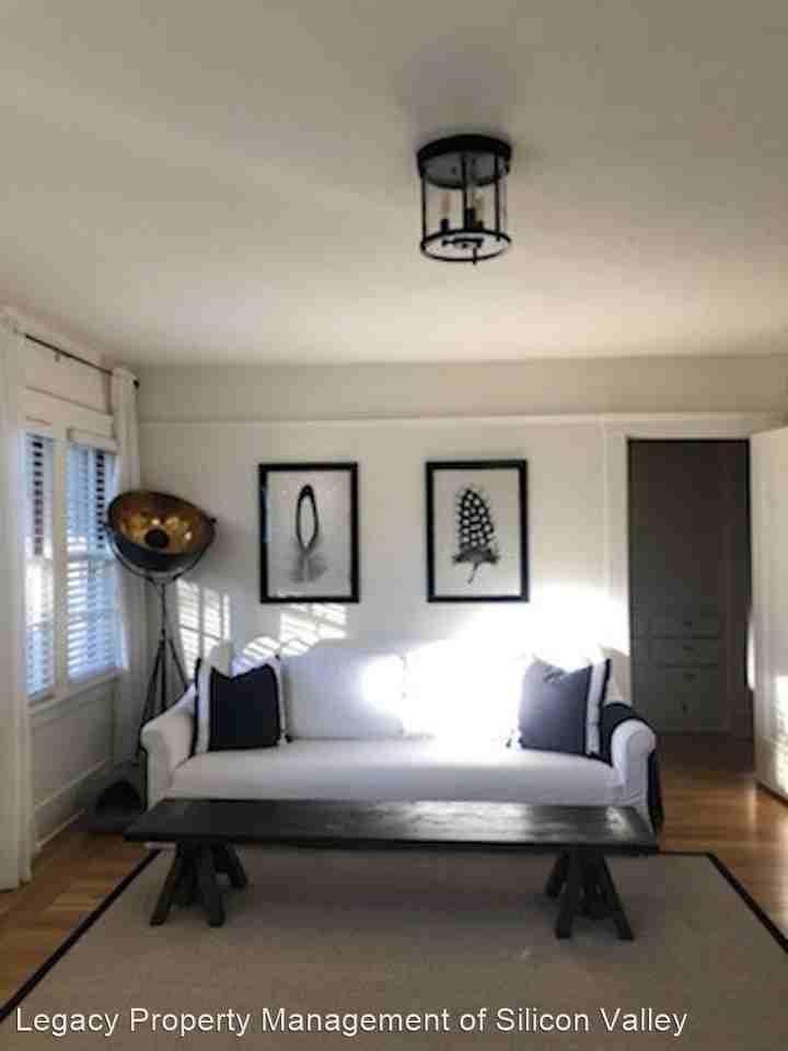 1121 Greenwood Ave - Photo 3 of 16