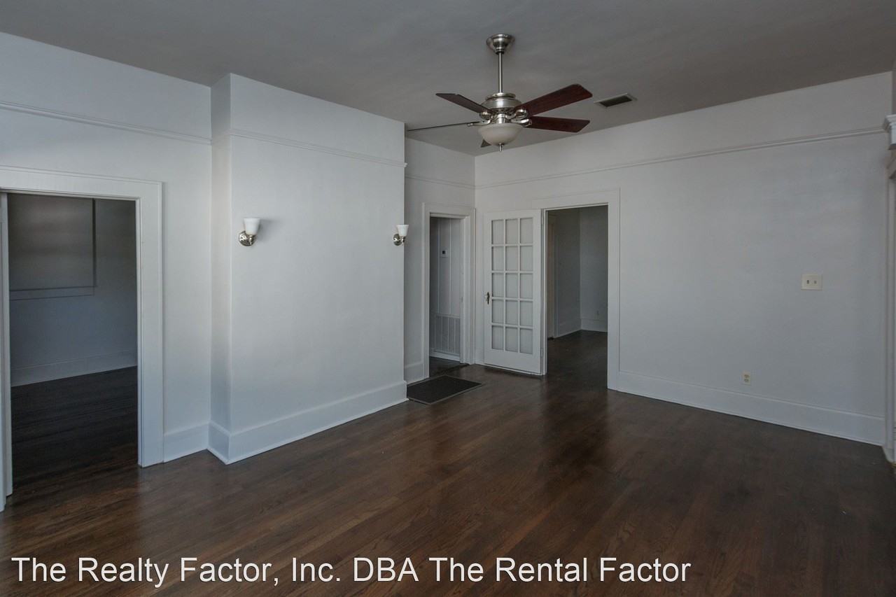 835 Cathcart Ter - Photo 3 of 19