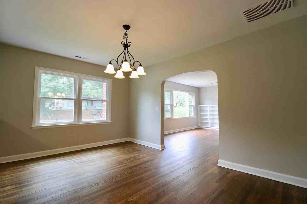 826 Rome St - Photo 3 of 15