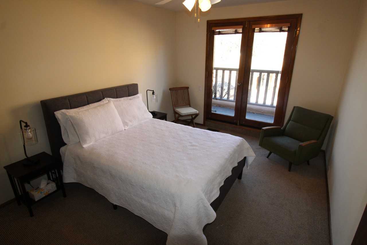 604 Griffin St #A - Photo 3 of 4