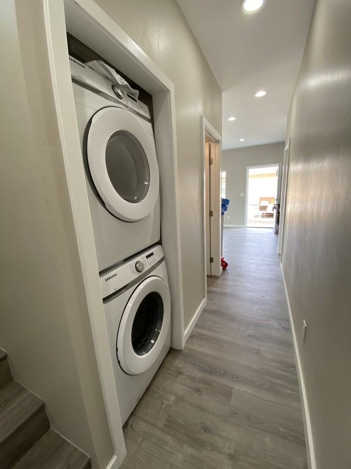 6251 Adobe Dr - Photo 3 of 13