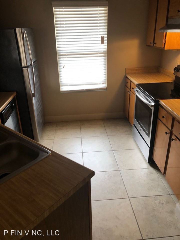 108 Aleron Ct - Photo 3 of 14