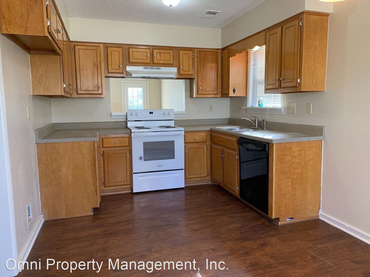 6935 Hillindale Dr - Photo 3 of 14