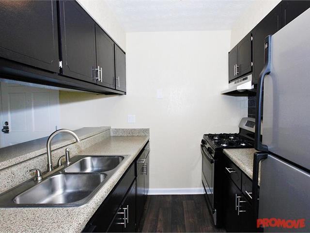 Reserve at Brookhaven - Photo 3 of 10