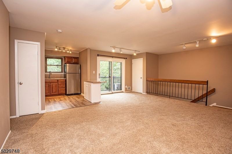 606 Nottingham Way - Photo 3 of 11