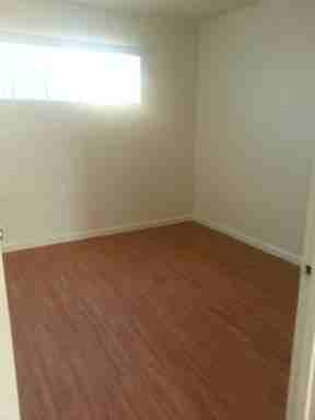 663 49th St - Photo 2 of 5