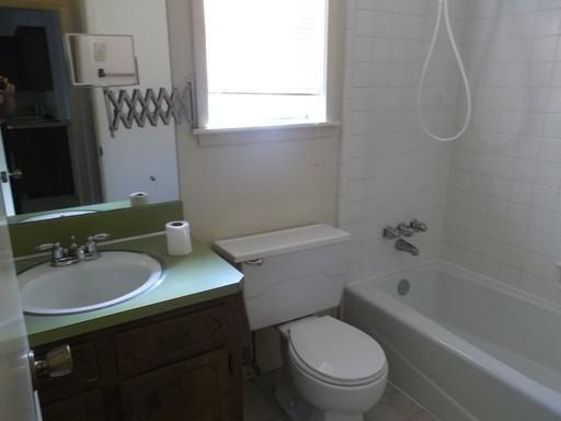 1821 Wilde Oak Cir - Photo 3 of 3