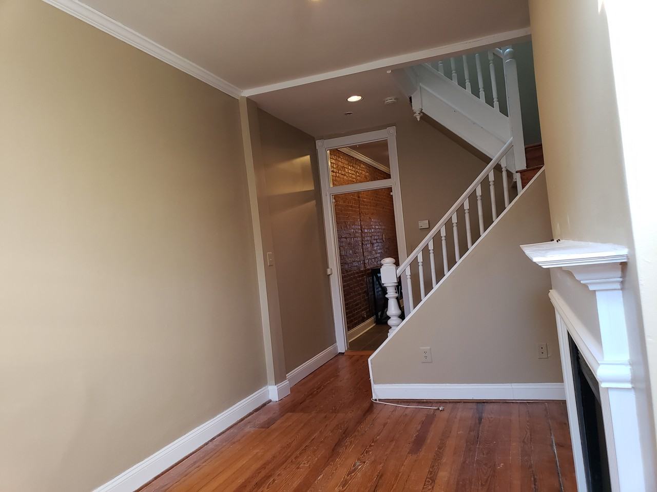 1104 William St. - Photo 3 of 35