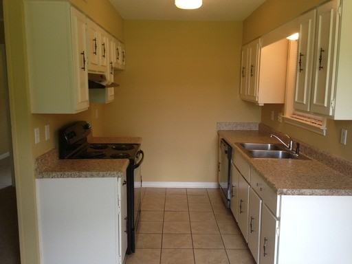 6337 Branderham Dr - Photo 3 of 5