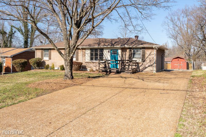 276 Penfield Dr - Photo 3 of 31