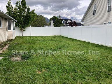 2787 W 880 N - Photo 2 of 15