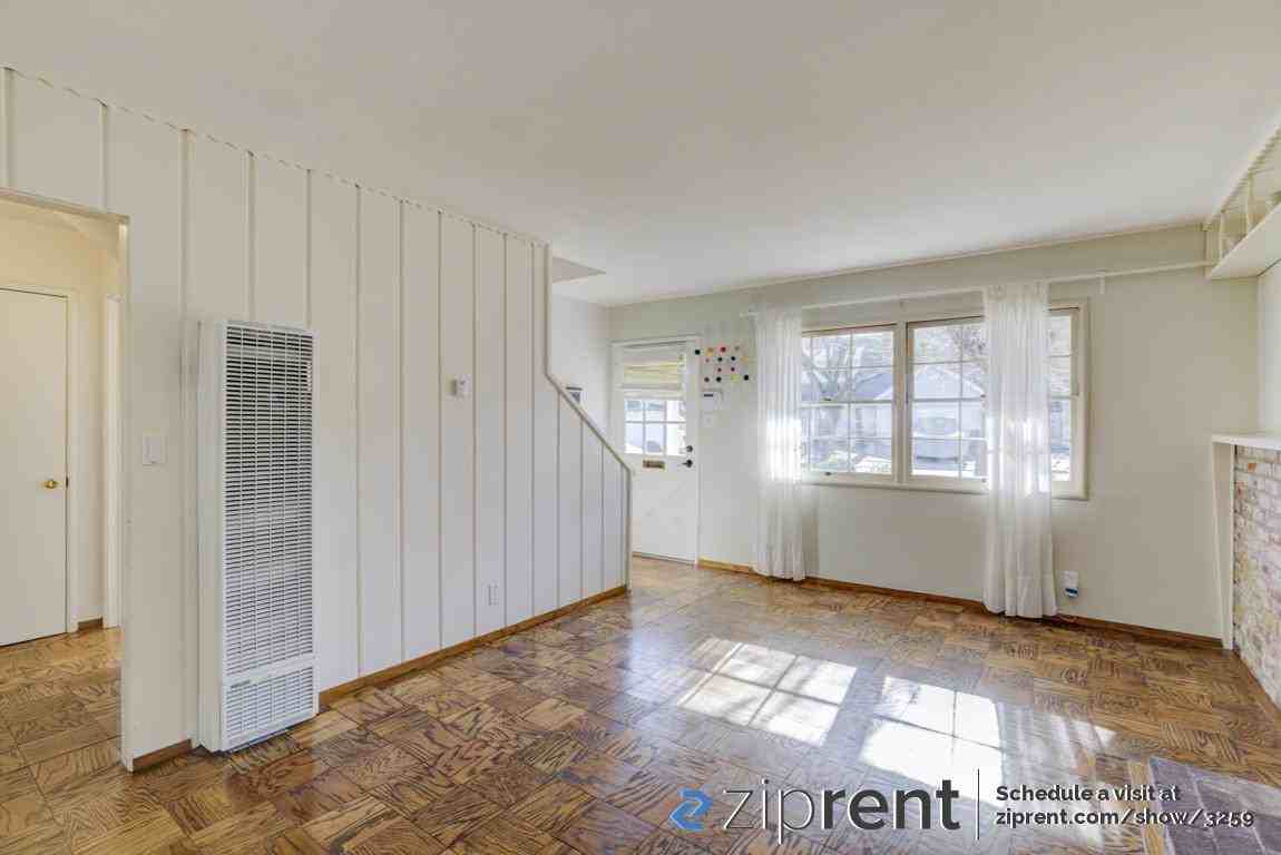 5783 Robinhood Dr - Photo 3 of 19