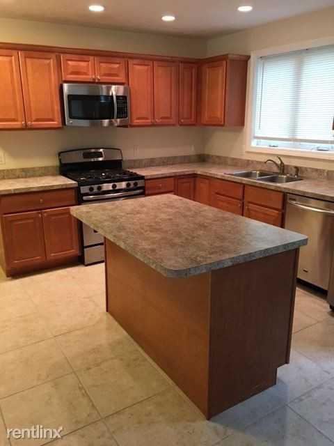 99 Hooper Rd - Photo 2 of 4