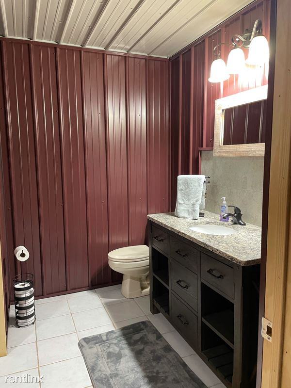 5328 S Fairchilds Rd - Photo 2 of 8