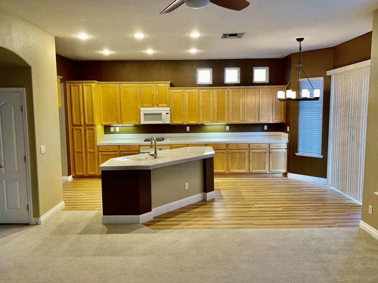 12072 Silver Point Ln - Photo 2 of 12