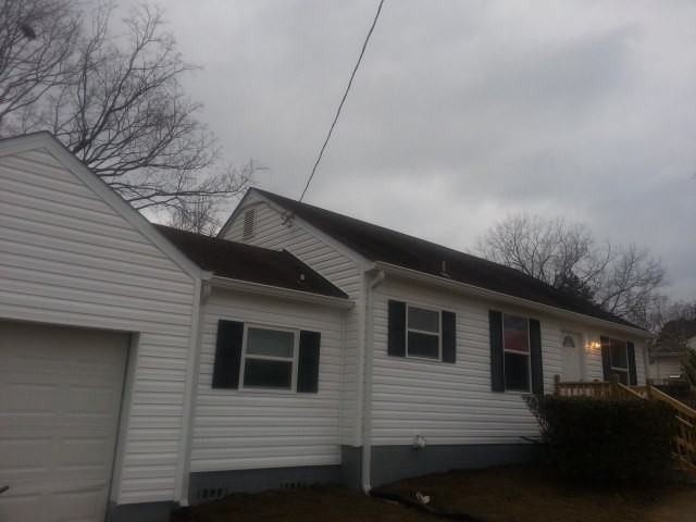 6618 Shallowford Rd - Photo 2 of 41