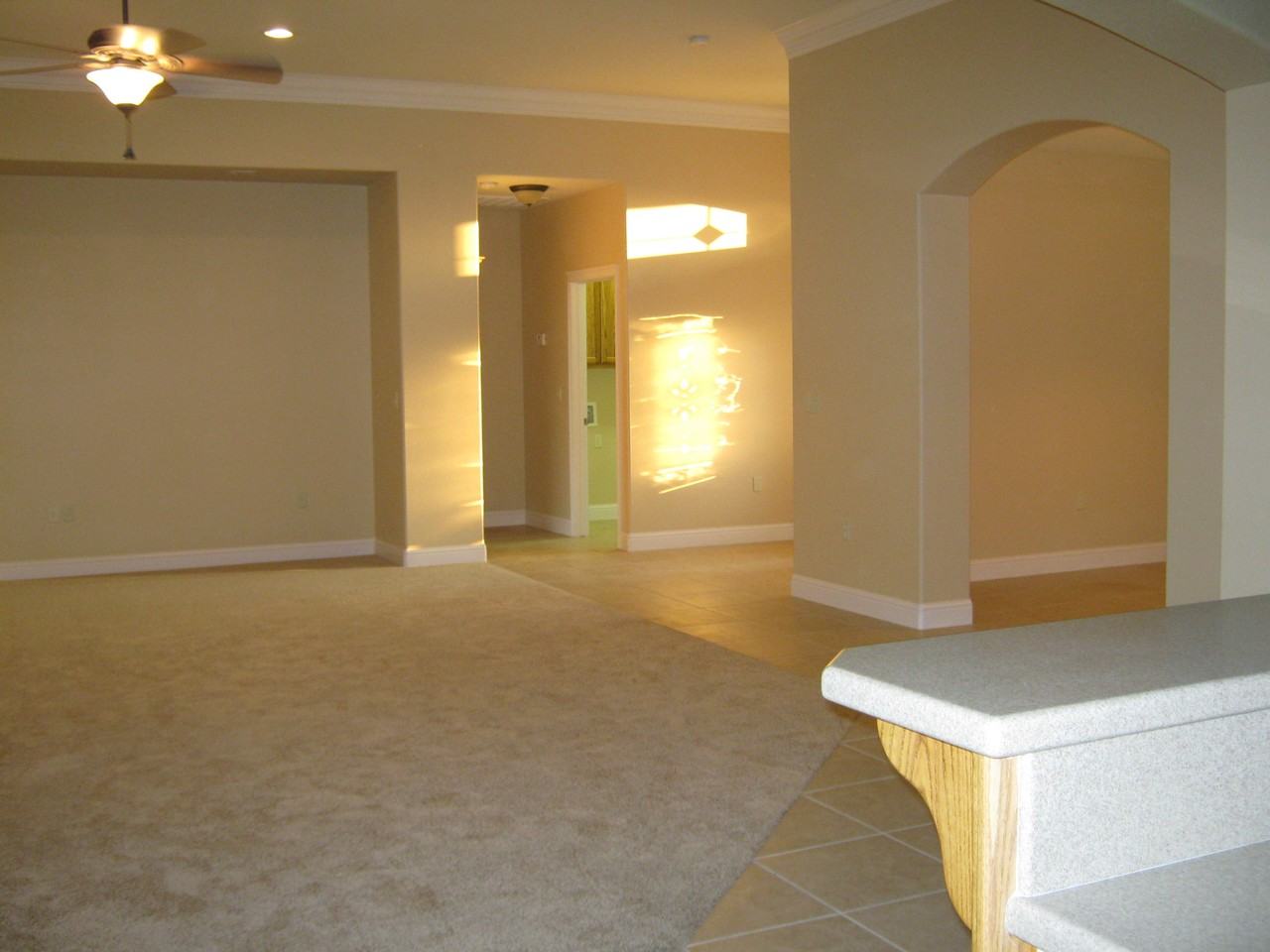 12950 Ivy Ln - Photo 2 of 7
