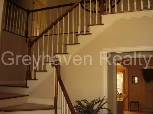6400 Knightsbridge Rd - Photo 2 of 7