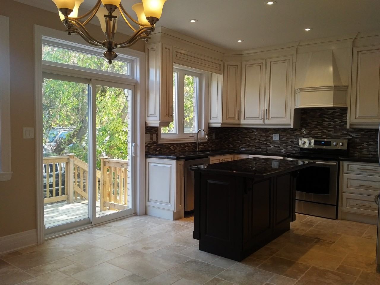 489 Lauder Avenue #Main - Photo 6 of 12