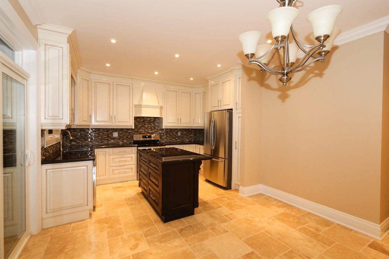 489 Lauder Avenue #Main - Photo 7 of 12