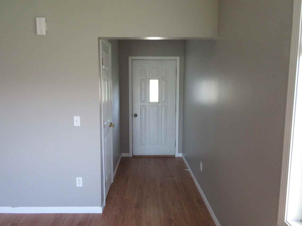 210 N Deborah Dr #B - Photo 2 of 11