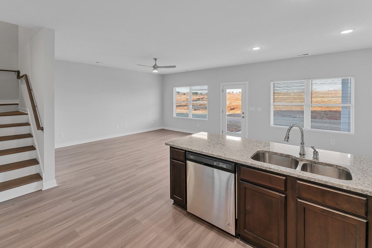 7205 Chatfield Way Nw - Photo 6 of 25