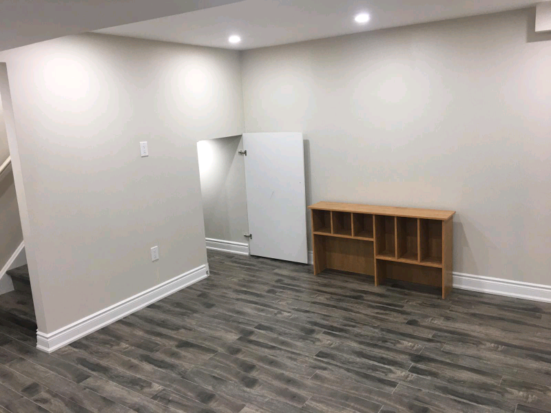 2 bedroom basement - Photo 3 of 9