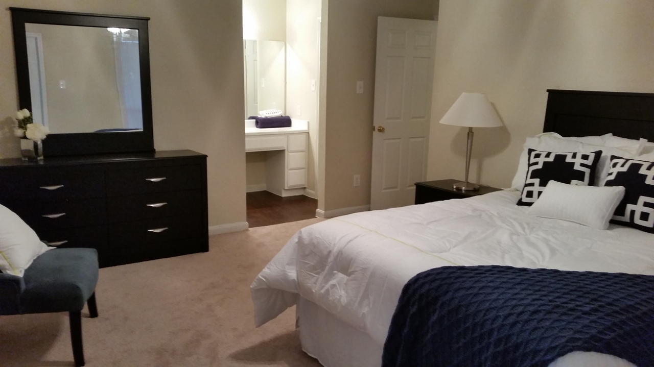 Glenwood Apartment Homes - Photo 6 of 7