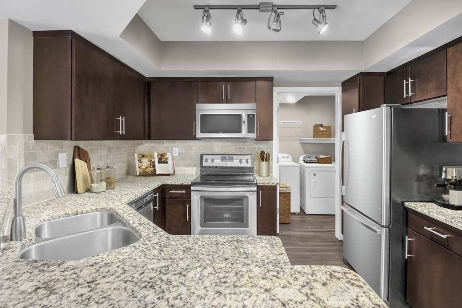 Camden Grandview - Photo 2 of 50