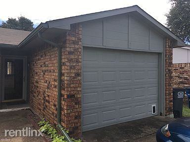 530 Hightrail Dr - Photo 3 of 7
