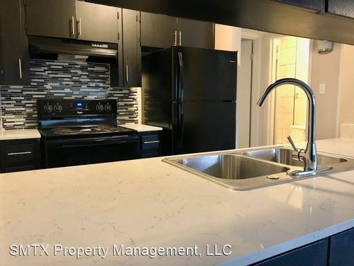 1249 N LBJ Dr. - Photo 2 of 12