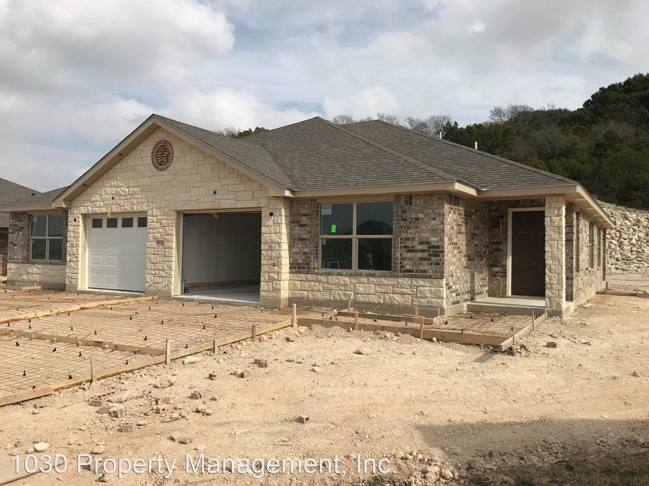 5602 Settlers Court A&B - Photo 2 of 50